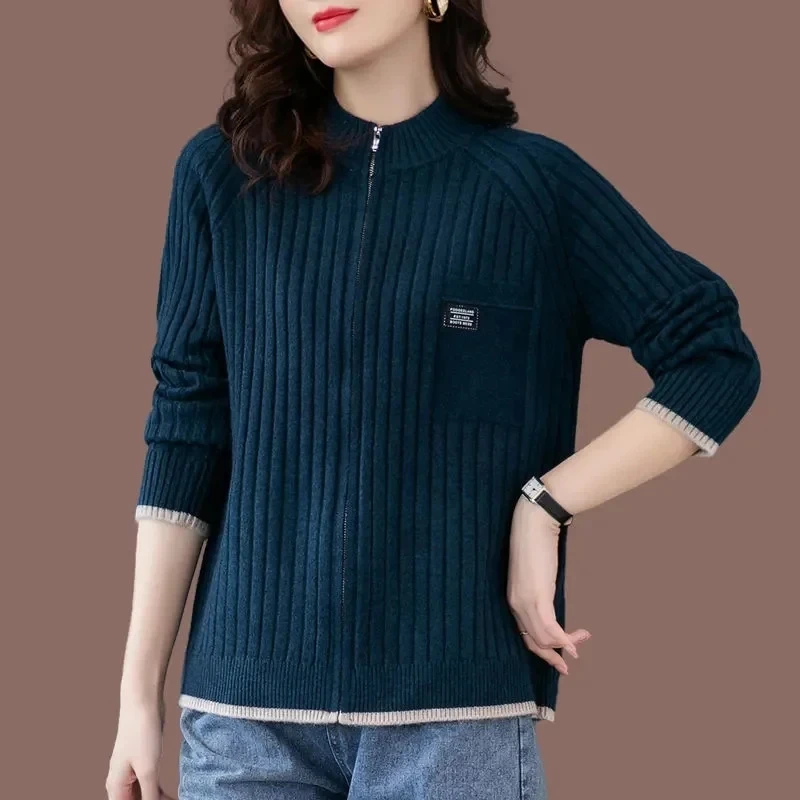 2025 New Fashion Loose Autumn Cardigan Sweater Jacket Women Zipper Knitted Sweater Coat Female Casual outerwear Ladies Tops
2025 New Fashion Loose Autumn Cardigan Sweater Jacket Women Zipper Knitted Sweater Coat Female Casual outerwear Ladies Tops