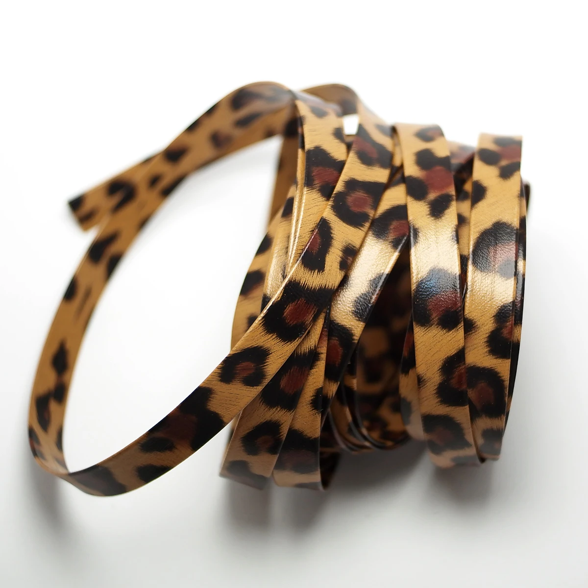 3 Meters Dark Brown Leopard Print Bonding Leather Strips,10x0.8mm Soft Leather Cord,Bracelet Necklace Making,DIY Supplies
3 Meters Dark Brown Leopard Print Bonding Leather Strips,10x0.8mm Soft Leather Cord,Bracelet Necklace Making,DIY Supplies