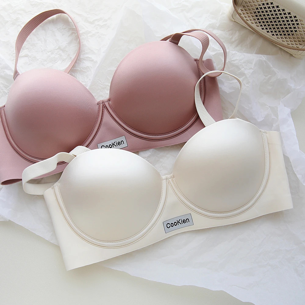 Premium pearl satin lingerie Girl's small chest gathered up to show large thin under thick round cup no underwire bra cover
Premium pearl satin lingerie Girl's small chest gathered up to show large thin under thick round cup no underwire bra cover
