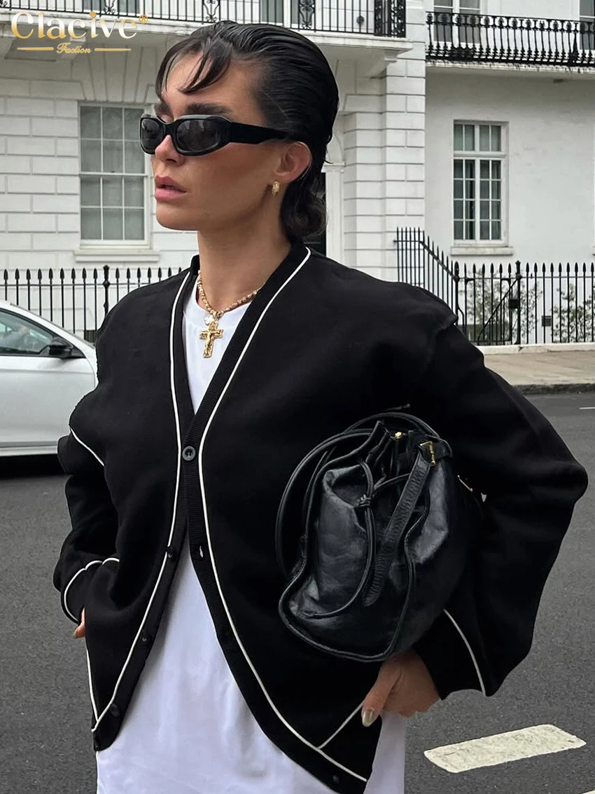 Clacive Fashion Loose Print Women's Blazer 2025 Winter Lapel Long Sleeve Blazer Ladies Elegant Classic Top Female Clothing
Clacive Fashion Loose Print Women's Blazer 2025 Winter Lapel Long Sleeve Blazer Ladies Elegant Classic Top Female Clothing