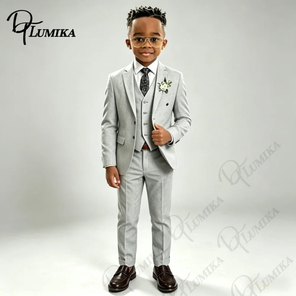 High Quality Grey Linen Kids Wedding Suit Set Blue Floral Tie Stylish 3 Piece Formal Outfit for Ring Bearer Pageant and Events
High Quality Grey Linen Kids Wedding Suit Set Blue Floral Tie Stylish 3 Piece Formal Outfit for Ring Bearer Pageant and Events