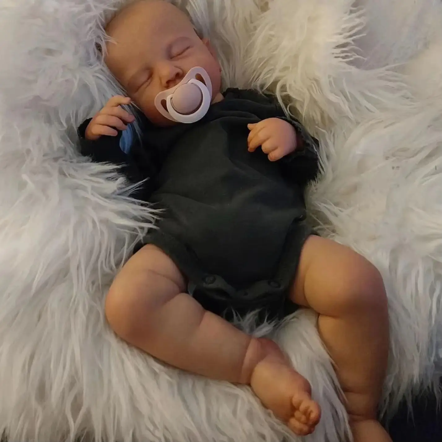 Soft Touch 19 inch Reborn Baby Doll Full Body Vinyl Boy Painted Hair Visible Veins Handmade Lifelike Reborn Doll Christmas Toys
Soft Touch 19 inch Reborn Baby Doll Full Body Vinyl Boy Painted Hair Visible Veins Handmade Lifelike Reborn Doll Christmas Toys