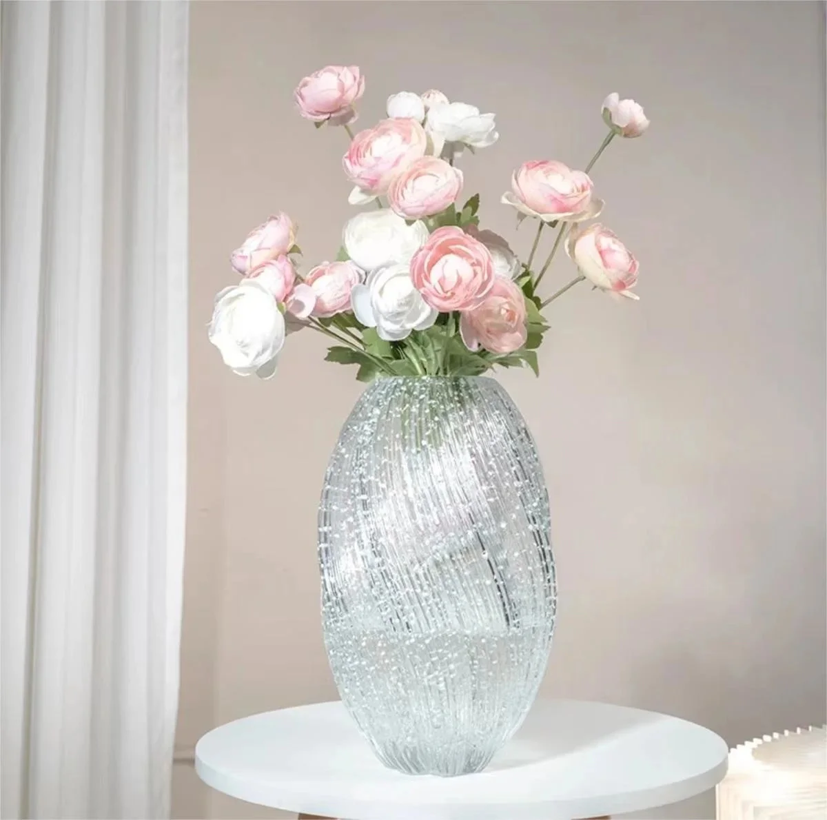 Luminous Glass Vase Advanced Creative Modern Minimalist Hydroponic Flower Arrangement Vase Desktop Decor Living Room Ornament
Luminous Glass Vase Advanced Creative Modern Minimalist Hydroponic Flower Arrangement Vase Desktop Decor Living Room Ornament