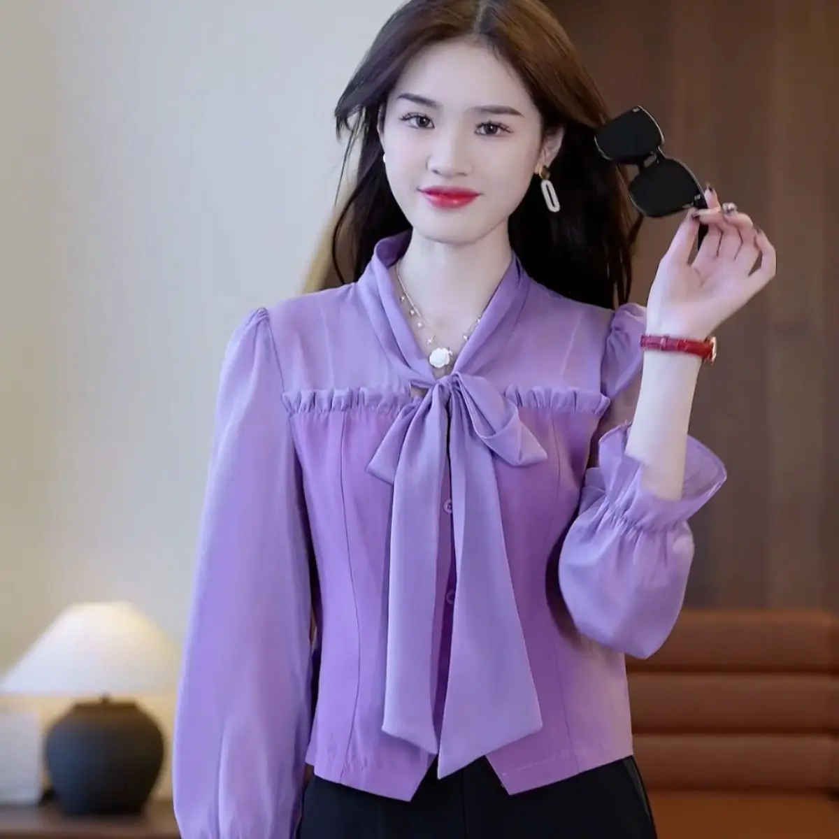 Женский модный топ Ele Knot с новым дизайном для весны и лета, в стиле Small Fragrance, повседневный, ветрозащитный
Женский модный топ Ele Knot с новым дизайном для весны и лета, в стиле Small Fragrance, повседневный, ветрозащитный