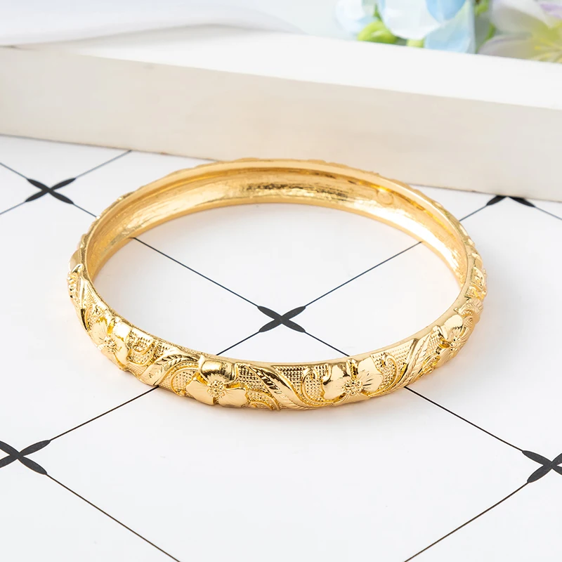 Luxury Vintage Golden Plated Bangles For Women Girls Arabia Bridal Wedding Jewelry Gifts
Luxury Vintage Golden Plated Bangles For Women Girls Arabia Bridal Wedding Jewelry Gifts