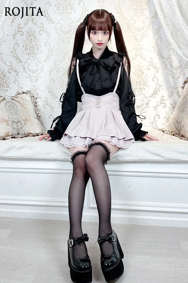 Y2K Lavender Suspender Skirt 2026 New Rhinestone Button Layered Ruffle Mini Skirt Sweet Lolita A-line Skirt for Women
Y2K Lavender Suspender Skirt 2026 New Rhinestone Button Layered Ruffle Mini Skirt Sweet Lolita A-line Skirt for Women