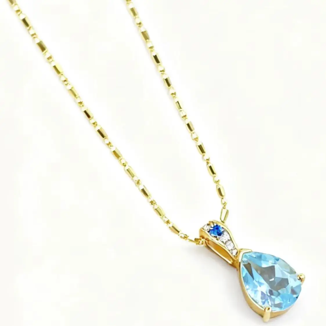 Thick Rhodium Plated 925 Sterling Silver Exquisite Necklace with Natural Topaz Pendant-Premium Quality
Thick Rhodium Plated 925 Sterling Silver Exquisite Necklace with Natural Topaz Pendant-Premium Quality