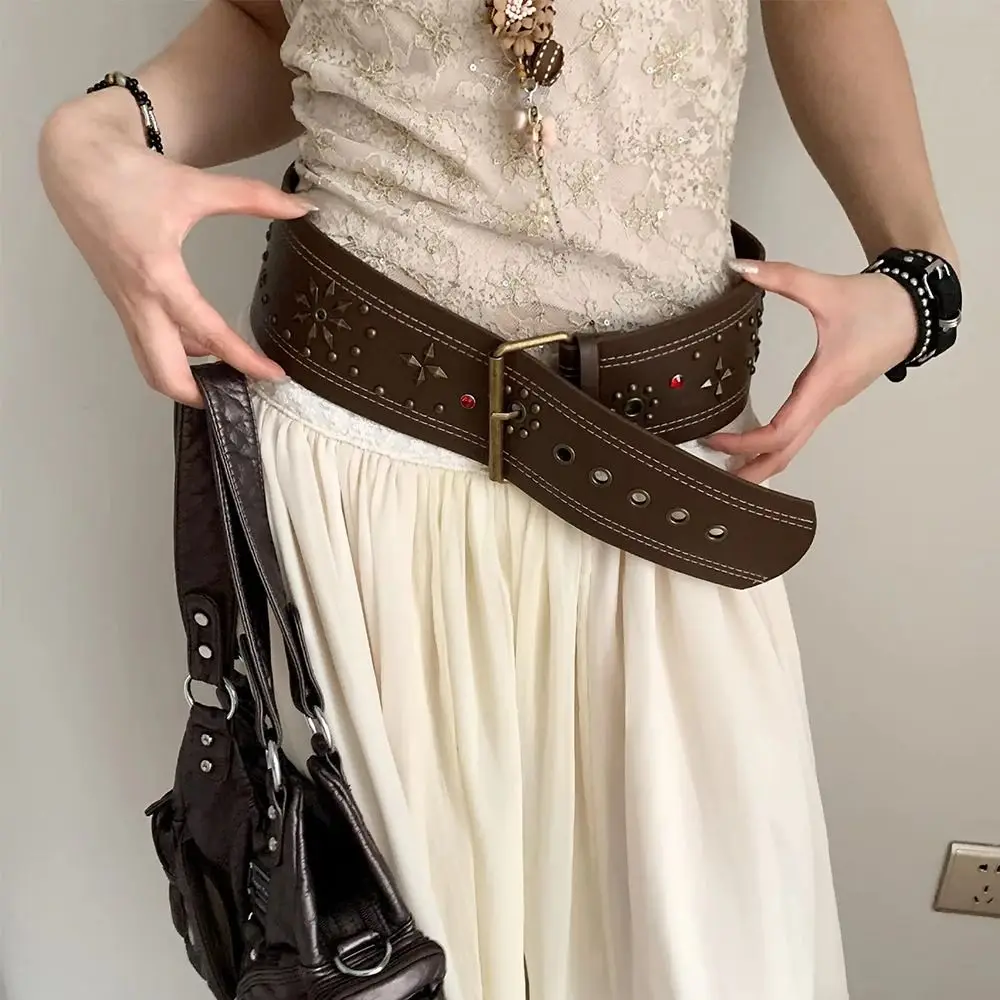 Retro Vintage Women's Rivet Belt Y2k Heavy-Duty Leather Waist Belt Punk Gothic Dress Jeans Belt Waist Accessories
Retro Vintage Women's Rivet Belt Y2k Heavy-Duty Leather Waist Belt Punk Gothic Dress Jeans Belt Waist Accessories