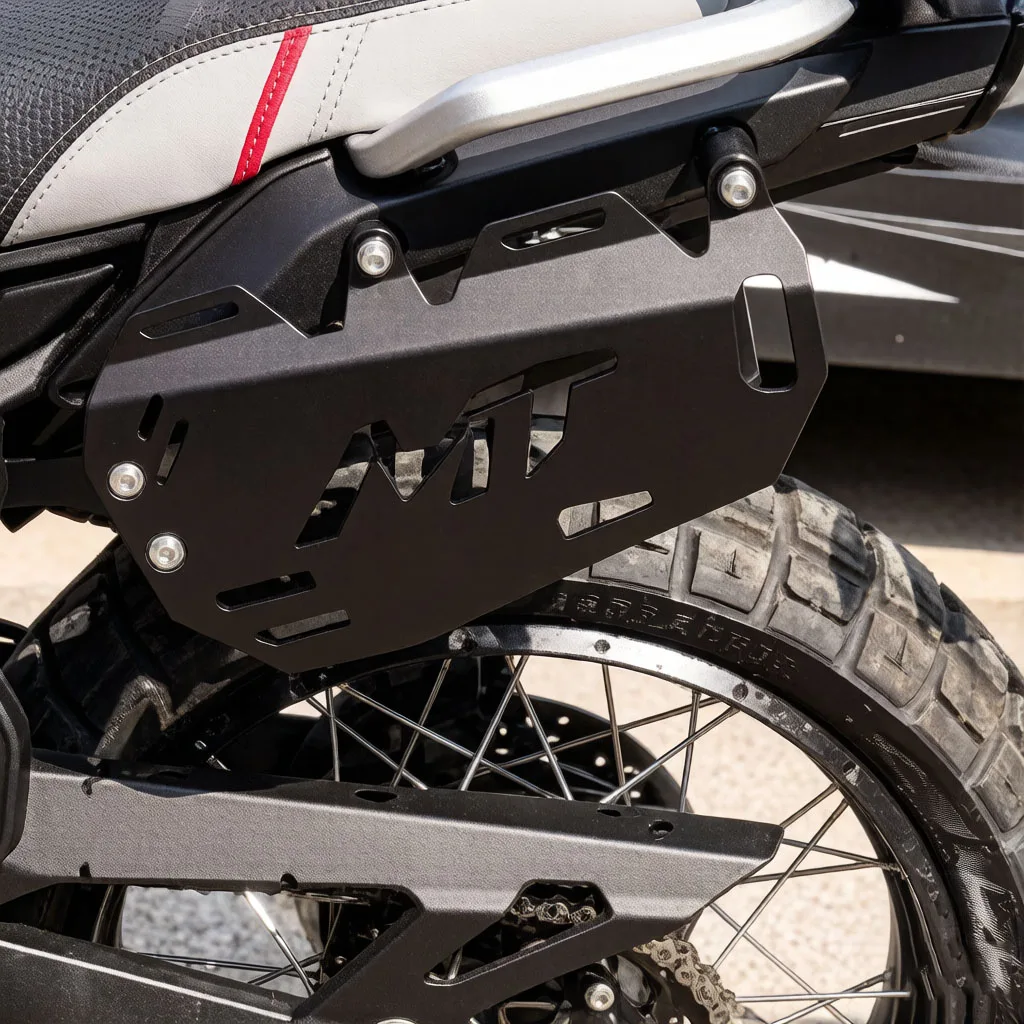 For CFMOTO 450MT 450 MT Ibex 450 2024-2026 25 Accessories Motorcycle Side Luggage Rack Rails Sidebox Storage Bag Carrier Bracket
For CFMOTO 450MT 450 MT Ibex 450 2024-2026 25 Accessories Motorcycle Side Luggage Rack Rails Sidebox Storage Bag Carrier Bracket