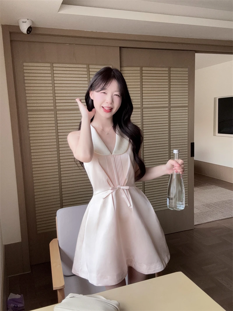 Sweet Style Pink Doll Collar Vest Dress Women's Summer Knot Pleated A-Line Skirt Short Skirt City Commute
Sweet Style Pink Doll Collar Vest Dress Women's Summer Knot Pleated A-Line Skirt Short Skirt City Commute