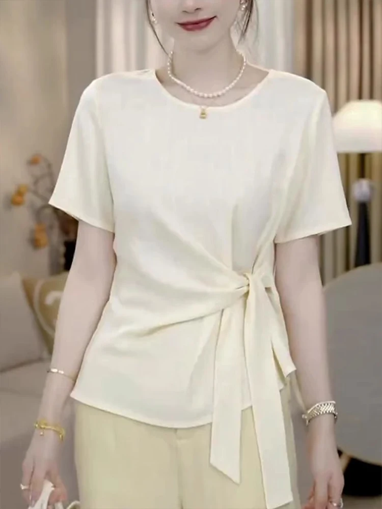 Summer 2025 Women's Slimming ort Sve T-irt Design Sensation Irregular Waist-Cinching Knot Commute Sle Loos...
Summer 2025 Women's Slimming ort Sve T-irt Design Sensation Irregular Waist-Cinching Knot Commute Sle Loos...