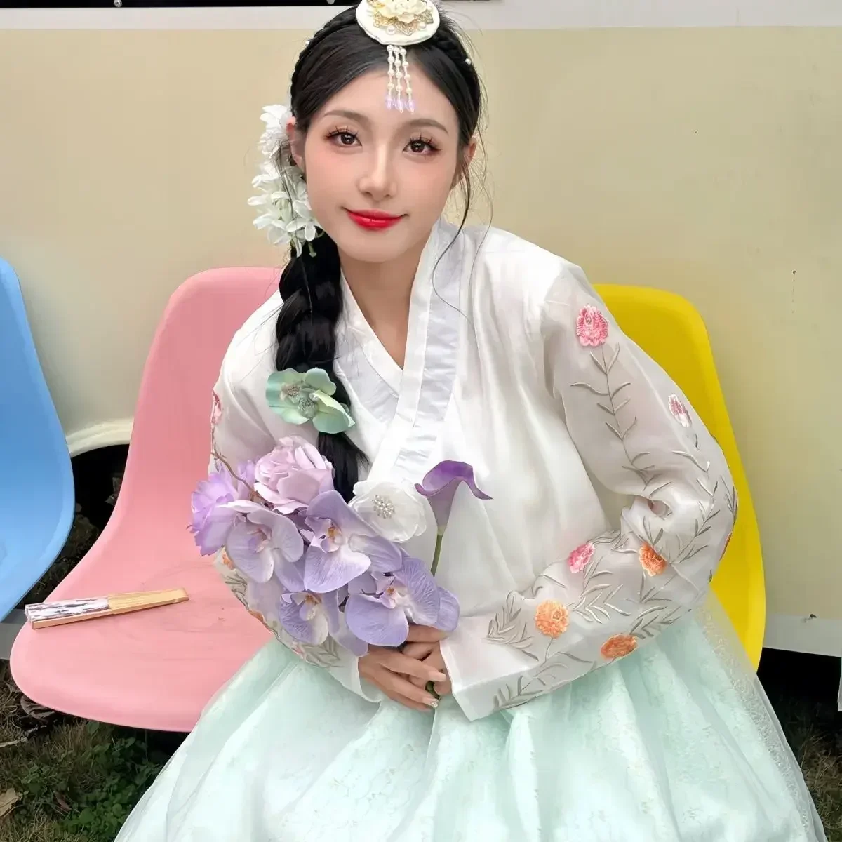 Korean national high-end custom dress is elegant and cute 2026 The new high-end Princess Yanji of Korea Court Hanbok
Korean national high-end custom dress is elegant and cute 2026 The new high-end Princess Yanji of Korea Court Hanbok