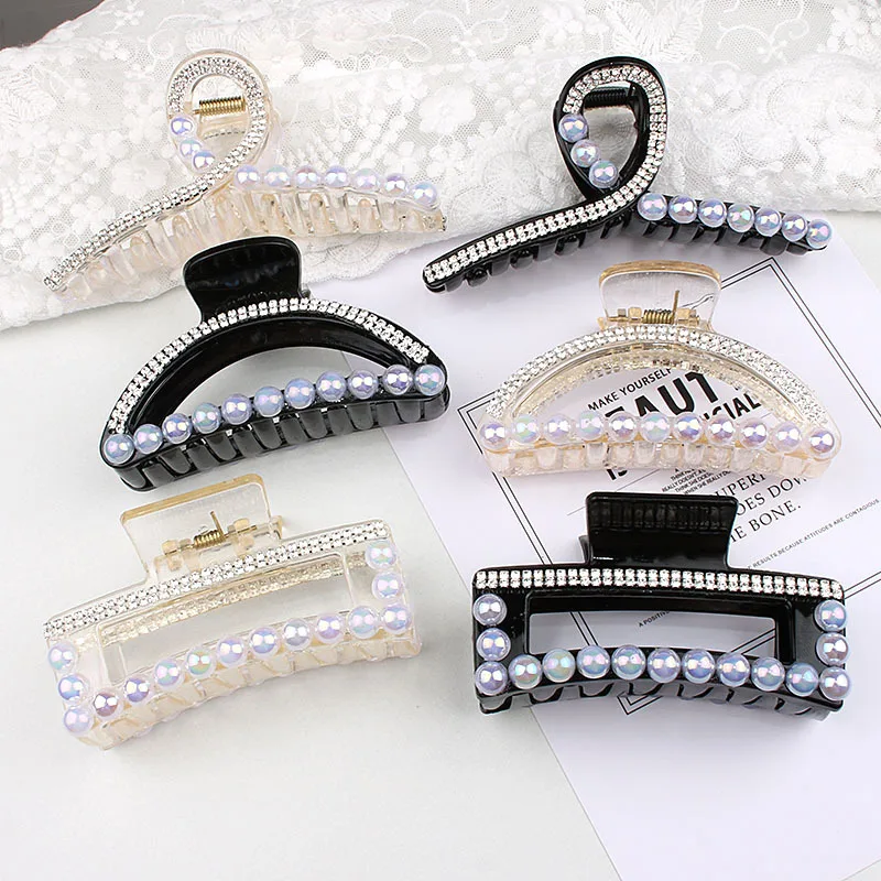Elegant Pearl Rhinestone Edging Shark Clip Geometric Shape Acrylic Hair Clip Fashionable Girls Hair Accessories
Elegant Pearl Rhinestone Edging Shark Clip Geometric Shape Acrylic Hair Clip Fashionable Girls Hair Accessories