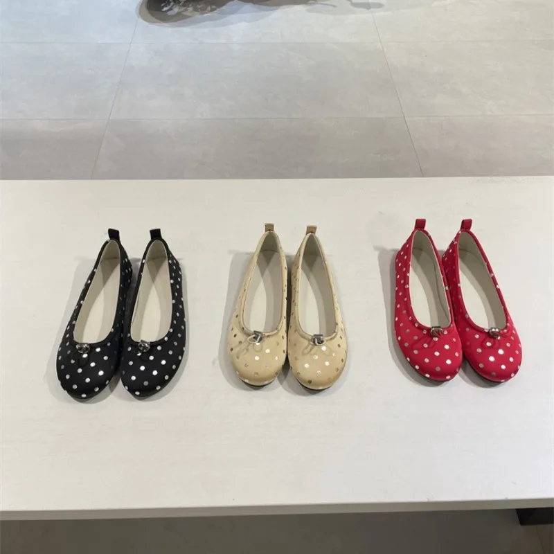 Women's Mary Jane Shoes Fashion Round Head Lolita Casual Shoes for Woman Comfort Shallow Flat Shoe Designer Shoes Zapatos Mujer
Women's Mary Jane Shoes Fashion Round Head Lolita Casual Shoes for Woman Comfort Shallow Flat Shoe Designer Shoes Zapatos Mujer