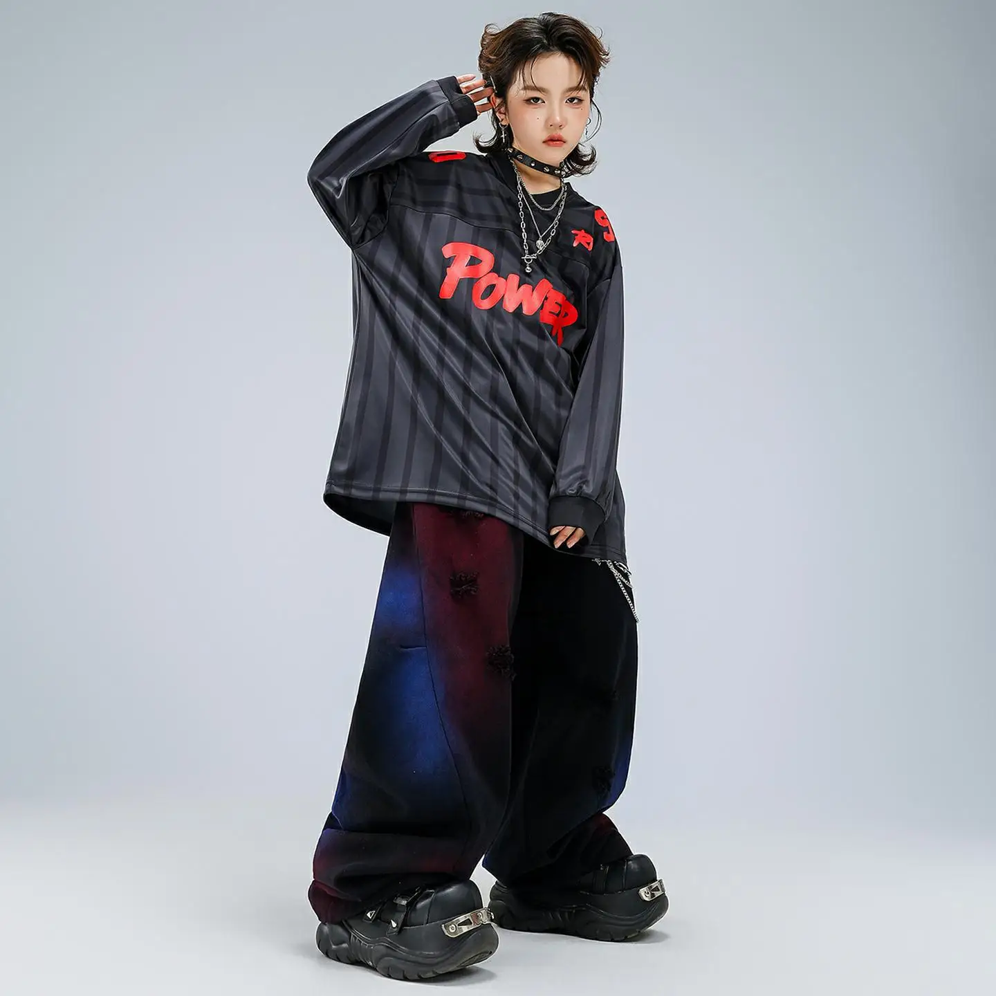 Детская одежда в стиле хип-хоп Kpop, черный полосатый свитшот, повседневные рваные брюки цвета спрея для девочек и мальчиков, костюмы для уличных танцев, одежда
Детская одежда в стиле хип-хоп Kpop, черный полосатый свитшот, повседневные рваные брюки цвета спрея для девочек и мальчиков, костюмы для уличных танцев, одежда