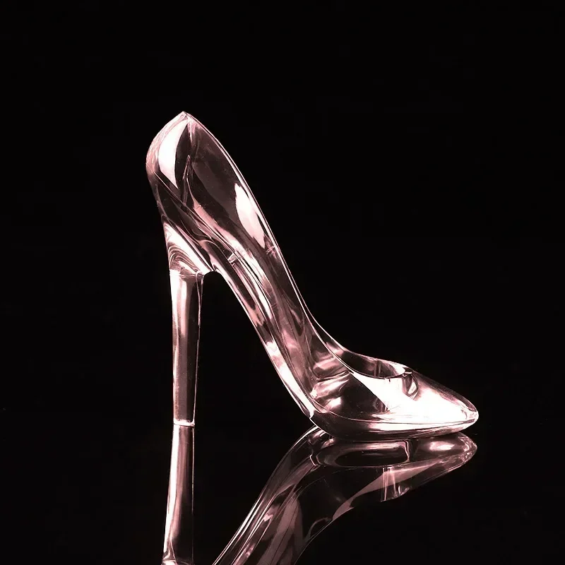 Cinderellas Crystal Glass Slipper Shoe Transparent Acrylic High-Heeled Shoes Figurines Wedding Decoration Valentine's Day Gift
Cinderellas Crystal Glass Slipper Shoe Transparent Acrylic High-Heeled Shoes Figurines Wedding Decoration Valentine's Day Gift