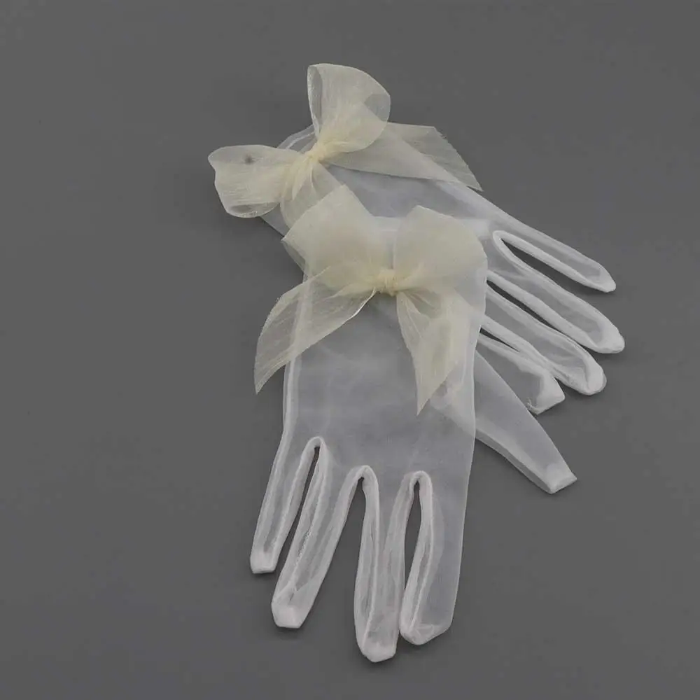 Sweet Sexy Bridal Women Summer Girl Tulle Mittens Bow Short Wedding Gloves Pearl Finger Gloves
Sweet Sexy Bridal Women Summer Girl Tulle Mittens Bow Short Wedding Gloves Pearl Finger Gloves