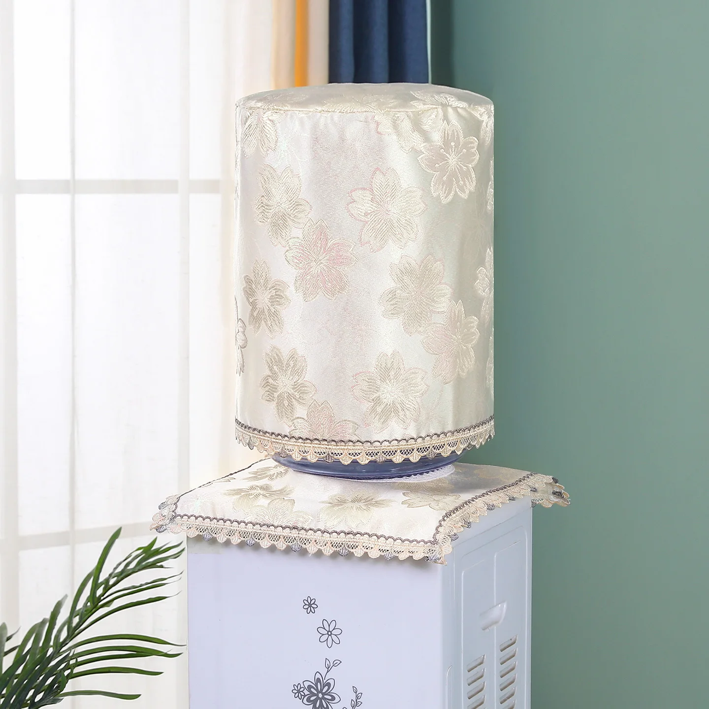 Water Dispenser Dust Cover Universal Pure Water Buet Lid Home Use Dustproof Sunade Water Bottle Cover Fabric Accories
Water Dispenser Dust Cover Universal Pure Water Buet Lid Home Use Dustproof Sunade Water Bottle Cover Fabric Accories