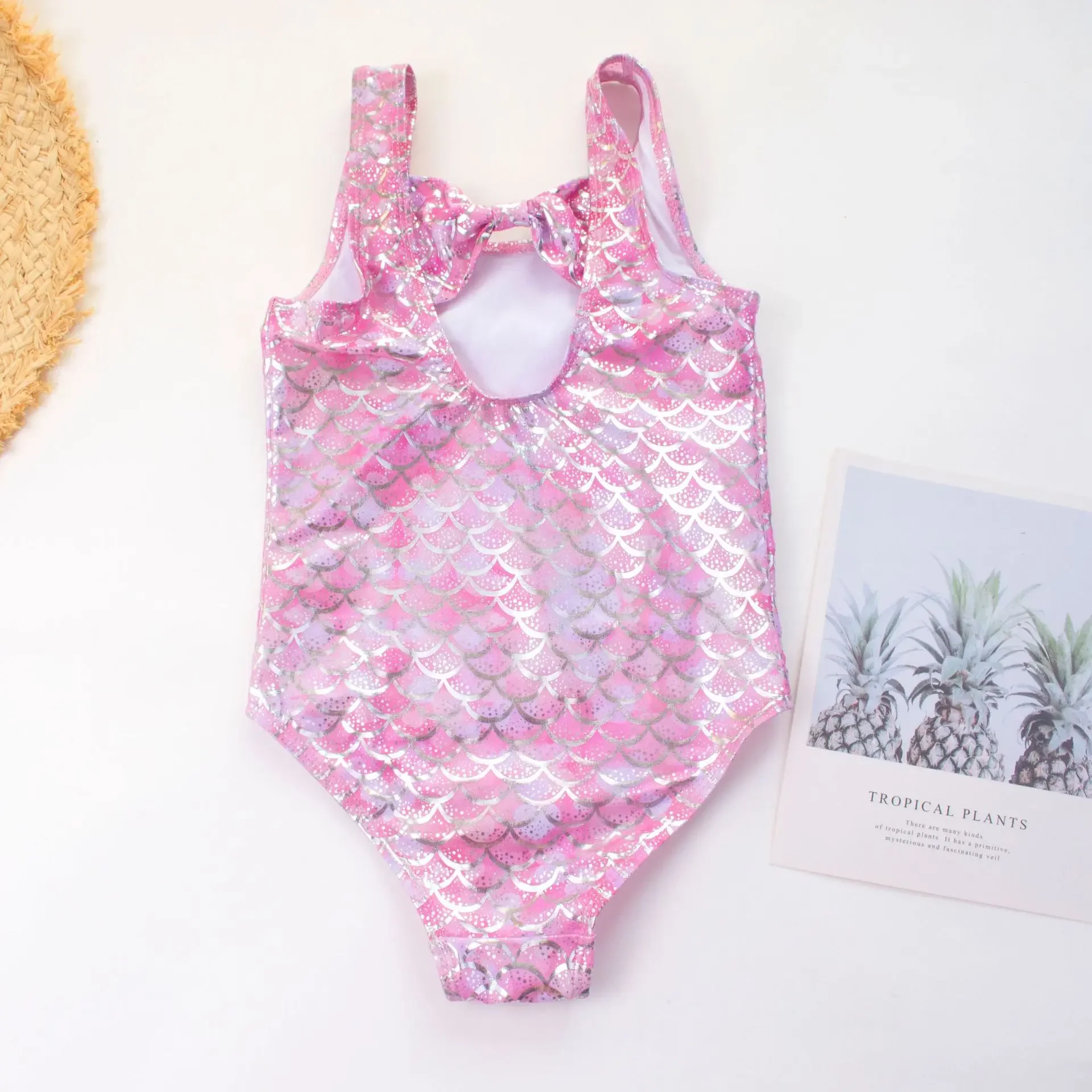 3-10Y New Fashion Kid Fish Scale Bikini Set Lovely One-Pieces Child Swimwear Cute Girl Flouncing Swimsuit Summer Beachwear
3-10Y New Fashion Kid Fish Scale Bikini Set Lovely One-Pieces Child Swimwear Cute Girl Flouncing Swimsuit Summer Beachwear
