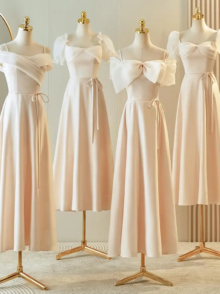 Wedding Party Bridesmaid Dress Off Shoulder Champagne Satin Long Banquet Gowns Elegant Simple Lace-Up Solid Color Dress
Wedding Party Bridesmaid Dress Off Shoulder Champagne Satin Long Banquet Gowns Elegant Simple Lace-Up Solid Color Dress