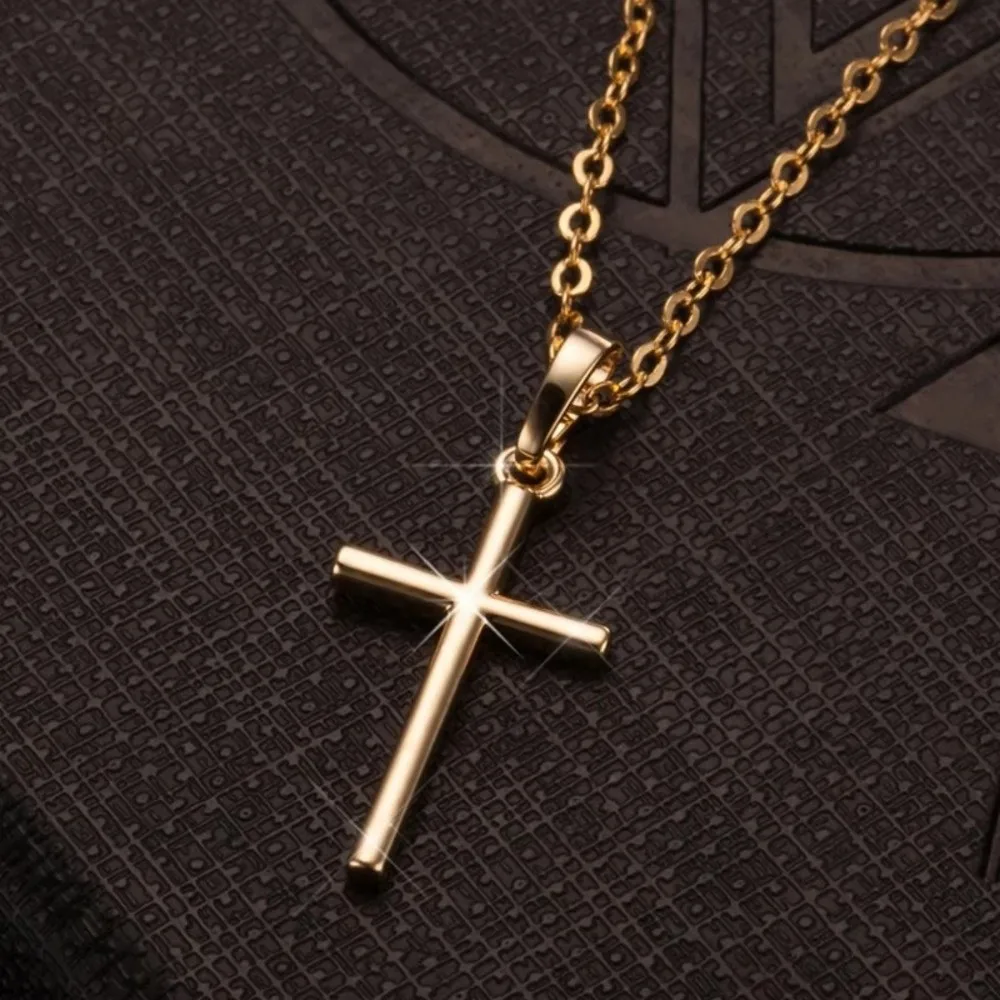 Fashion Accessory Zircon Cross Punk Cross Clavicle Chain Cross Pendant for Women Men
Fashion Accessory Zircon Cross Punk Cross Clavicle Chain Cross Pendant for Women Men