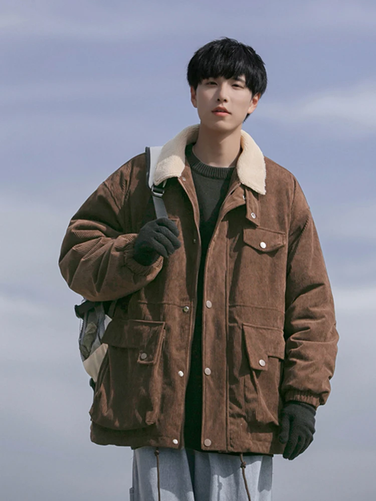 Thiened Fce Lined Corduroy Collar Jaet Men's Casual Warmth Outerwear Retro Japanese Sle Youth ular Stand Fit Coat
Thiened Fce Lined Corduroy Collar Jaet Men's Casual Warmth Outerwear Retro Japanese Sle Youth ular Stand Fit Coat