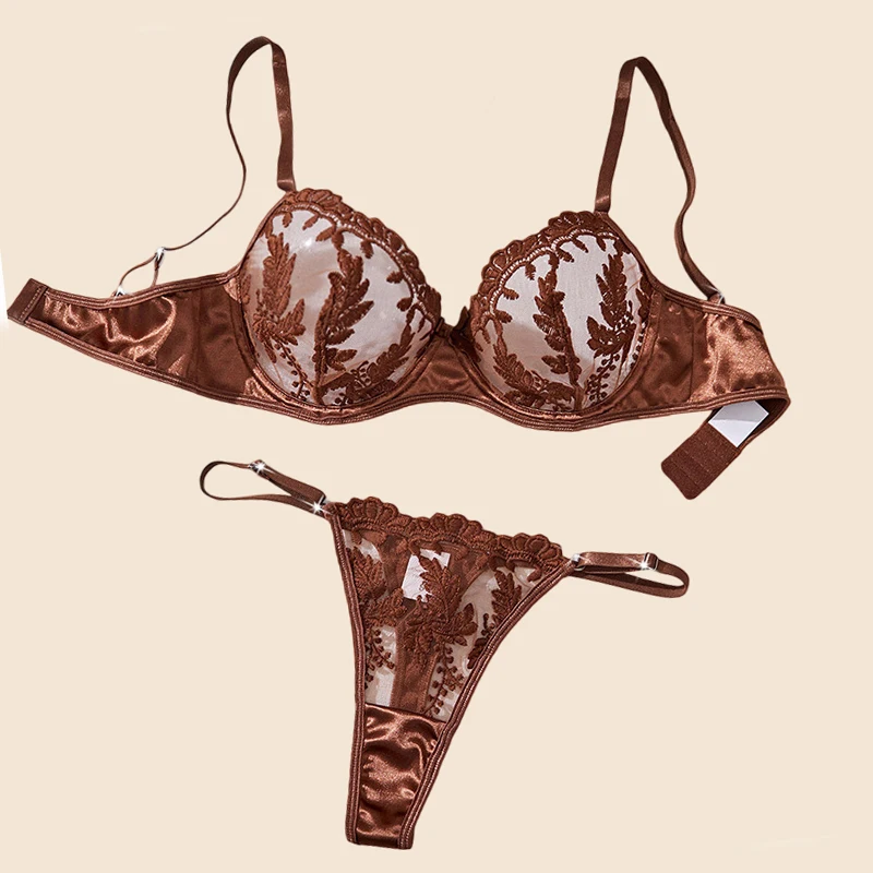 Sexy Lingerie for Women Mesh Embroidery Lingerie Set Three-Point Transparent Underwear Fantasy Female Intimate Erotic Lingerie
Sexy Lingerie for Women Mesh Embroidery Lingerie Set Three-Point Transparent Underwear Fantasy Female Intimate Erotic Lingerie