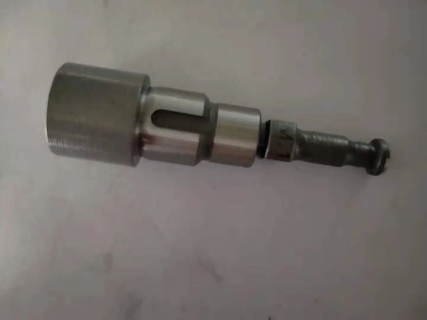 6pcs/lot Auto parts fuel plunger M1, 135176-0020 type pump plunger, plunger barrel element, plunger M.1, for diesel engine pump
6pcs/lot Auto parts fuel plunger M1, 135176-0020 type pump plunger, plunger barrel element, plunger M.1, for diesel engine pump