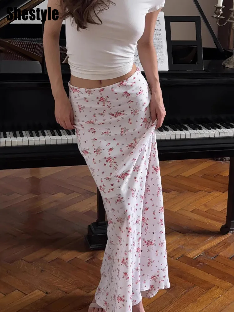 Shestyle White Flower Print Trumpet Skirt Women Flare Low Waist Chiffon Beachwear Soft 2025 New Arrival Office Lady Elegant
Shestyle White Flower Print Trumpet Skirt Women Flare Low Waist Chiffon Beachwear Soft 2025 New Arrival Office Lady Elegant