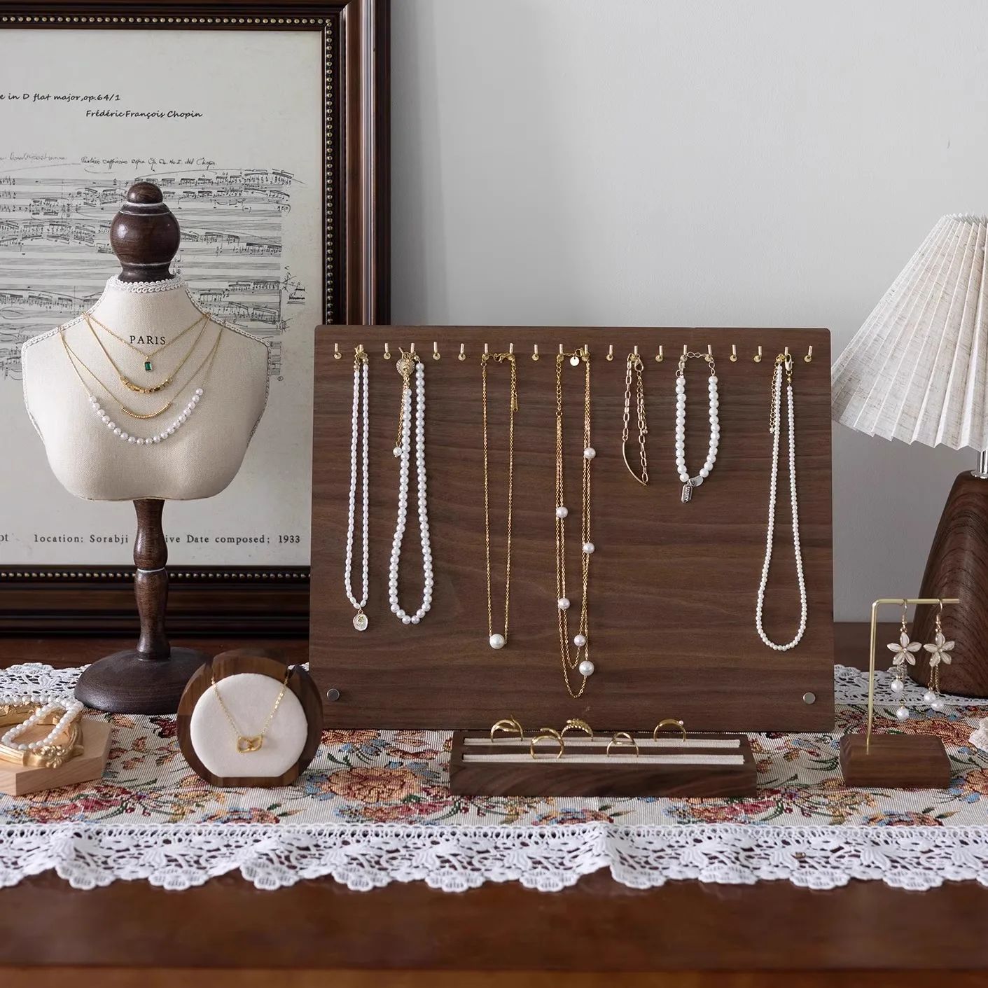 Jewelry Display Stand, 1 Piece with Earring and Necklace Hanging Rack, Accessory Display Board for Counter, Compact Design
Jewelry Display Stand, 1 Piece with Earring and Necklace Hanging Rack, Accessory Display Board for Counter, Compact Design