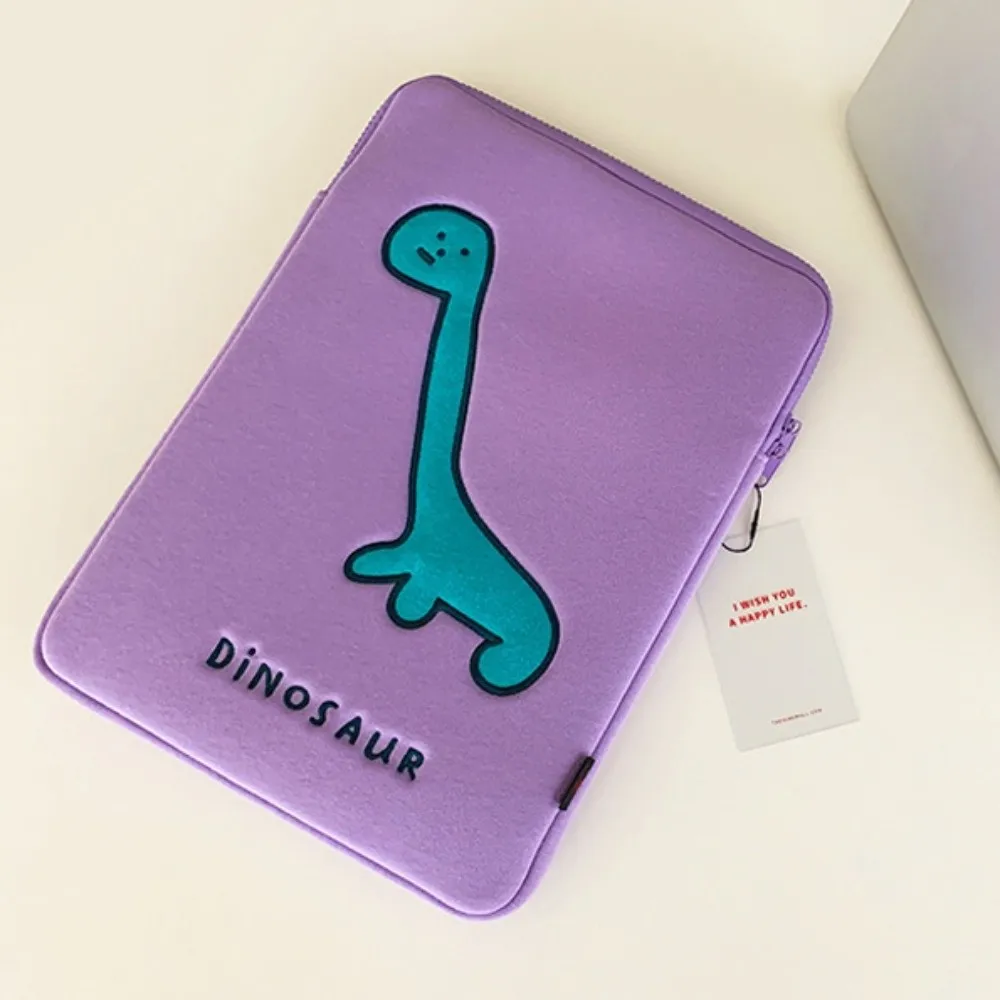 Portable Dinosaur Cartoon Laptop Bag Shockproof Purple Tablet Sleeve Bag Thin Sweet Girl Computer Bag 11/14/15.6inch Laptop
Portable Dinosaur Cartoon Laptop Bag Shockproof Purple Tablet Sleeve Bag Thin Sweet Girl Computer Bag 11/14/15.6inch Laptop