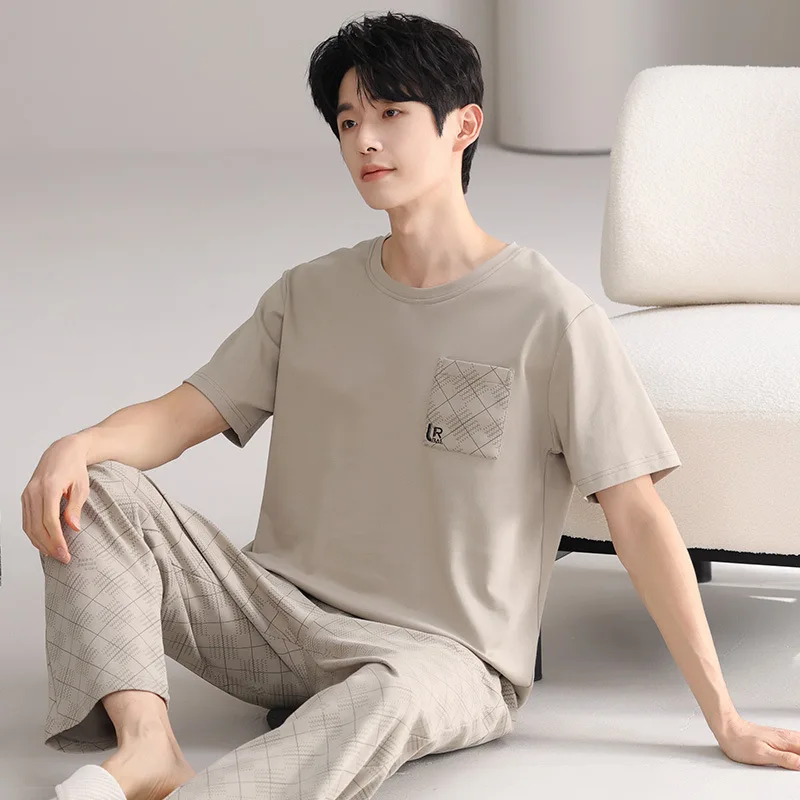 Men's Pajamas Summer Summer Thin Cotton Short-sleeved Trousers Home Wear Young Men's Plus-size Suit Pijamas for Men
Men's Pajamas Summer Summer Thin Cotton Short-sleeved Trousers Home Wear Young Men's Plus-size Suit Pijamas for Men