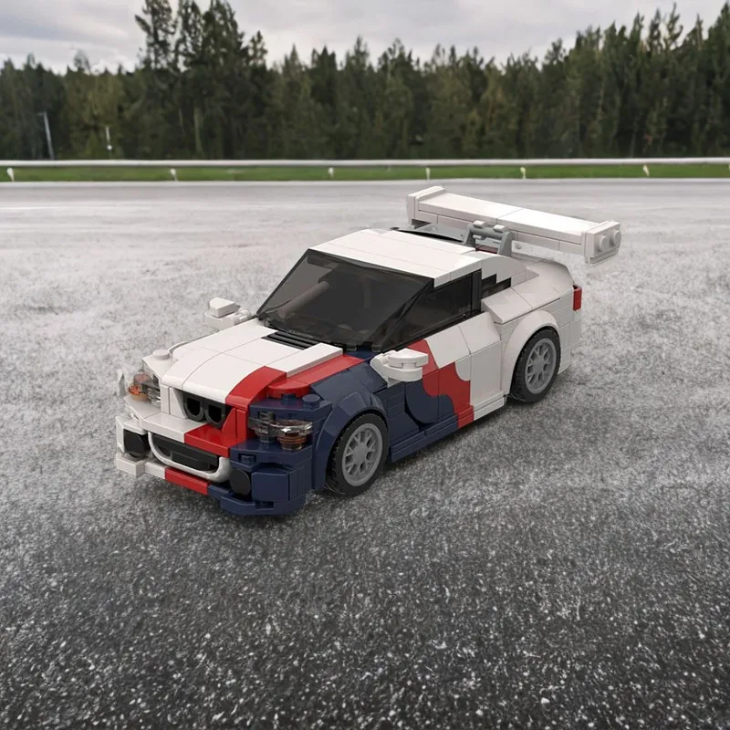 384 шт. BMWsgd M3 E46 GTR 24 часа Nurburgring строительные блоки развивающая игрушка в подарок для детей
384 шт. BMWsgd M3 E46 GTR 24 часа Nurburgring строительные блоки развивающая игрушка в подарок для детей