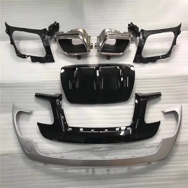 auto parts rear bumper complete body kits for Ranger Rover Velar upgraded to deluxe model from China factory
auto parts rear bumper complete body kits for Ranger Rover Velar upgraded to deluxe model from China factory