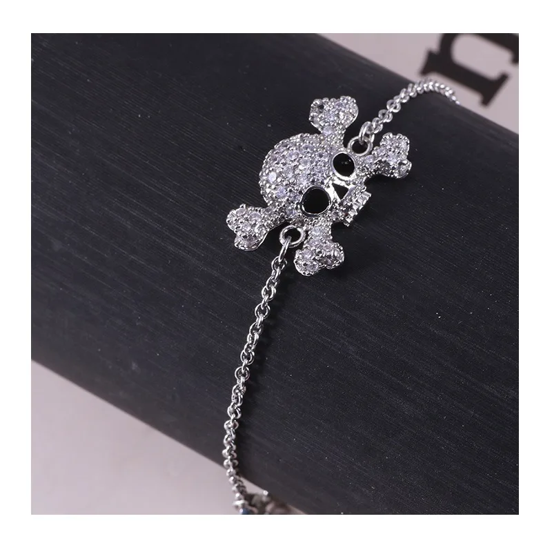 Accessories Shine Full of Diamonds Personality Creative Skull Three-dimensional Planet Pendant Simple Bracelet Mixed Batch Women
Accessories Shine Full of Diamonds Personality Creative Skull Three-dimensional Planet Pendant Simple Bracelet Mixed Batch Women