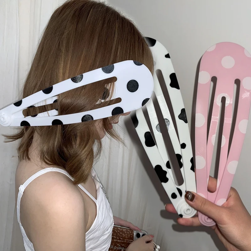 Funny Extra-large Hair Clips 3D Printed Colorful Polka Dot Pattern Creative Side Clip Photography Props Kawaii Style Hairpins
Funny Extra-large Hair Clips 3D Printed Colorful Polka Dot Pattern Creative Side Clip Photography Props Kawaii Style Hairpins