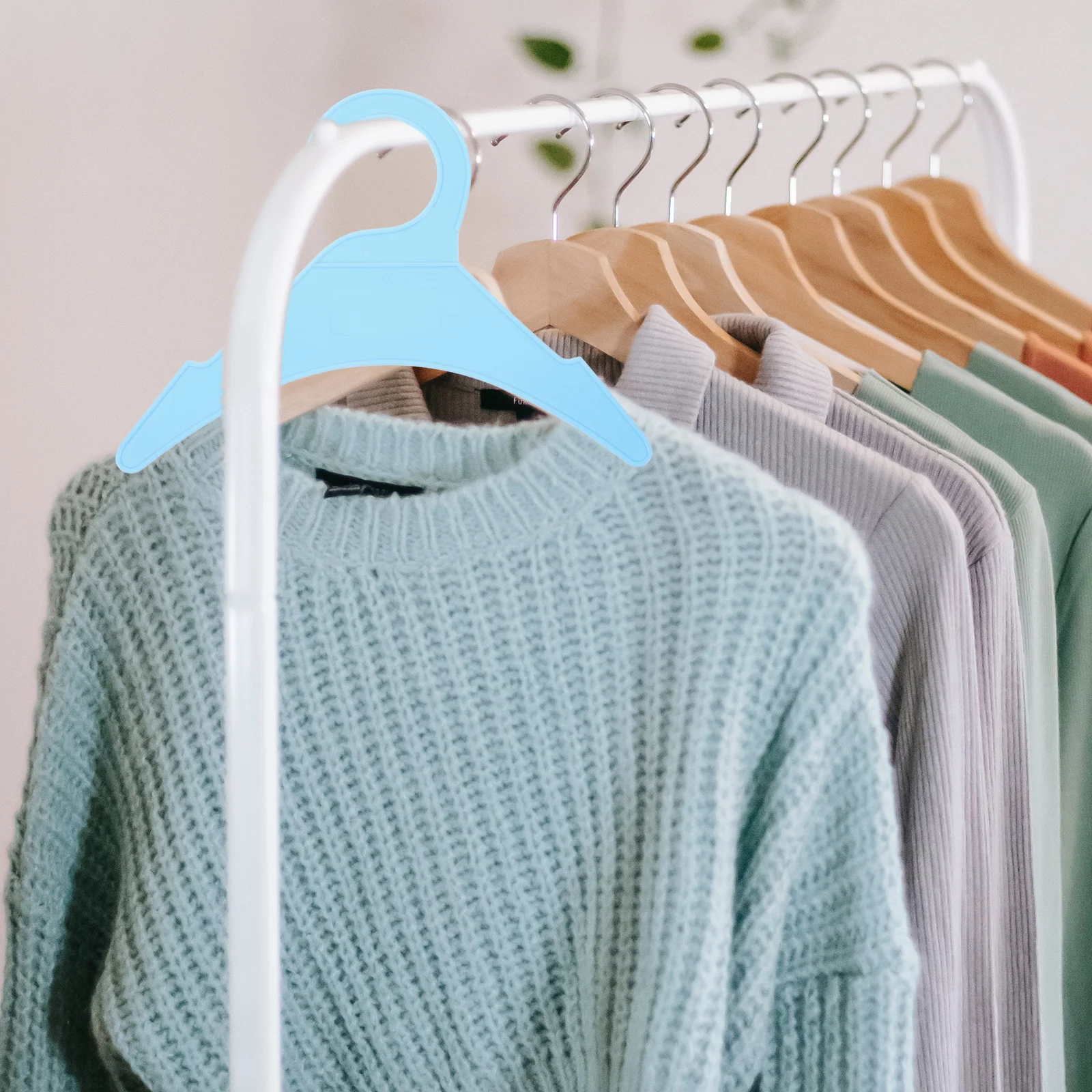 10Pcs Small Pet Clothes Hanger Plastic Dog Clothing Rack for Efficient Drying and Storage of Pet Coats Compact Design
10Pcs Small Pet Clothes Hanger Plastic Dog Clothing Rack for Efficient Drying and Storage of Pet Coats Compact Design