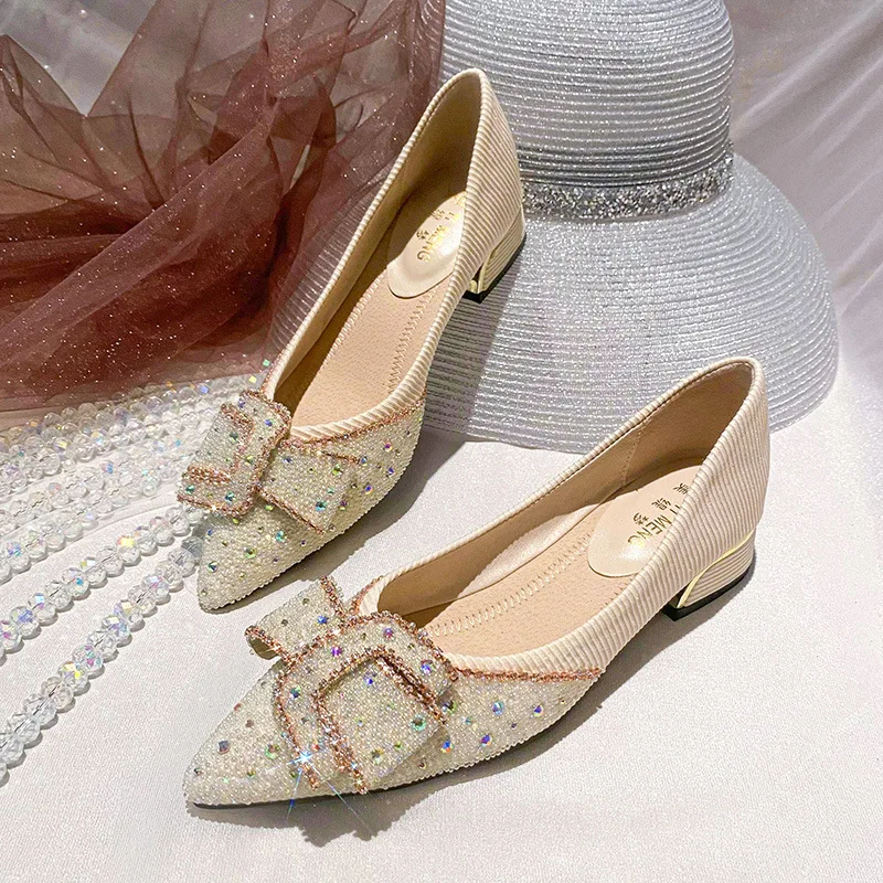 Rhinestone Bowknot Ballet Flats Women Comfy Single Shoes Pointed Toe Beads Rivets Loafers Women Crystal Espadrilles Plus Size 43
Rhinestone Bowknot Ballet Flats Women Comfy Single Shoes Pointed Toe Beads Rivets Loafers Women Crystal Espadrilles Plus Size 43