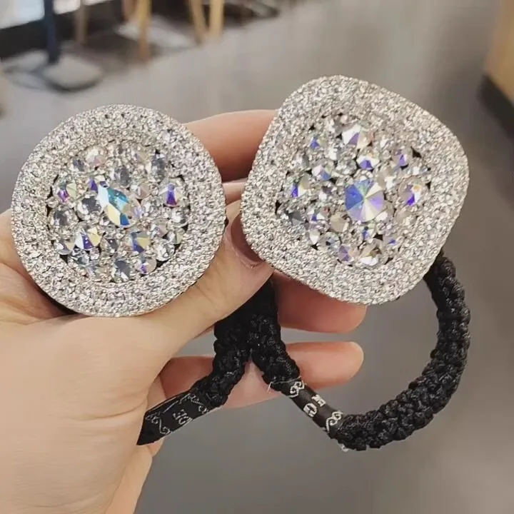 Rhinestone Hair Tie High Elastic Full Diamond Geometric Shiny Premium Elegant Upgraded for Women Daily Use Silver
Rhinestone Hair Tie High Elastic Full Diamond Geometric Shiny Premium Elegant Upgraded for Women Daily Use Silver
