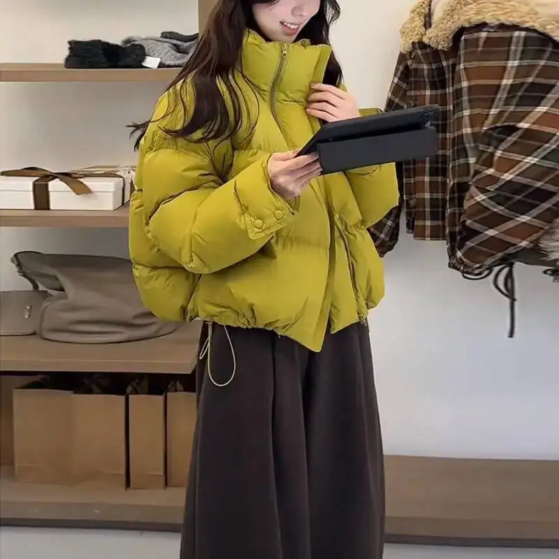 Winter Short Padded Coat Women Thick Loose Puffer Jacket Warm Commuting Outerwear Cute Kawaii New Korean Style Hot
Winter Short Padded Coat Women Thick Loose Puffer Jacket Warm Commuting Outerwear Cute Kawaii New Korean Style Hot