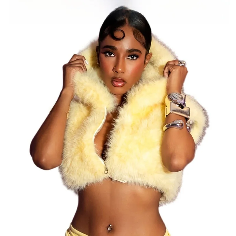 Pure Color Hooded Crop Top with Belly Fur Warm Cotton Wool Material Svel Printed Design Thiened Autumn Faion for Women
Pure Color Hooded Crop Top with Belly Fur Warm Cotton Wool Material Svel Printed Design Thiened Autumn Faion for Women