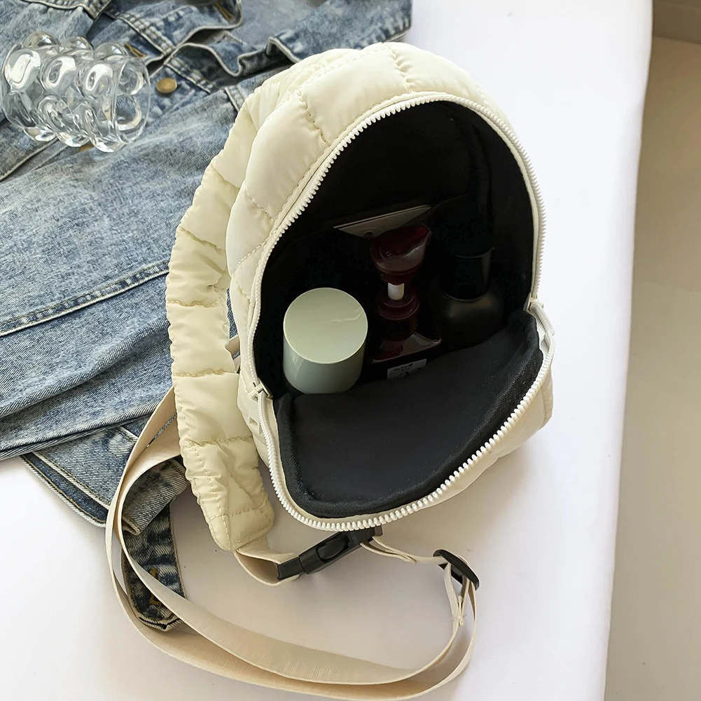 Women Quilted Chest Bag Cloud Waist Bag Zip Closure Travel Fanny Pack Adjustable Strap Casual Waist Pack Soft Hobo Bag
Women Quilted Chest Bag Cloud Waist Bag Zip Closure Travel Fanny Pack Adjustable Strap Casual Waist Pack Soft Hobo Bag