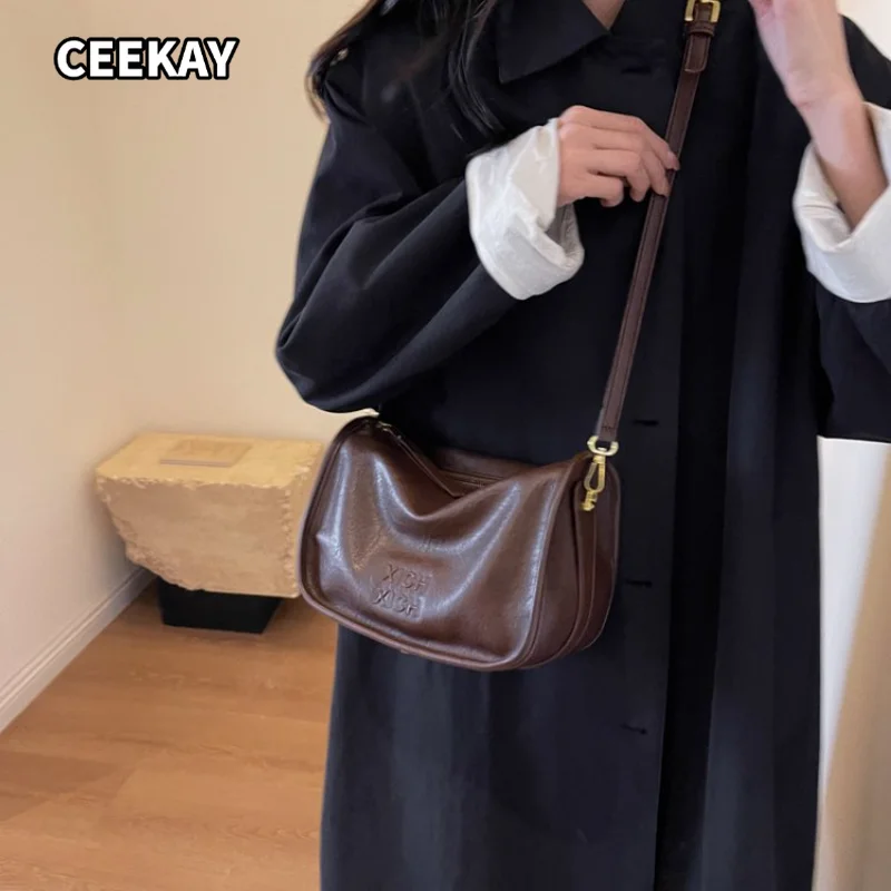 CEEKAY Women's Crossbody Bag Dark Brown Soft PU Leather Small Shoulder Handbag Embossed Letter Detail Daily Casual Minimalist
CEEKAY Women's Crossbody Bag Dark Brown Soft PU Leather Small Shoulder Handbag Embossed Letter Detail Daily Casual Minimalist