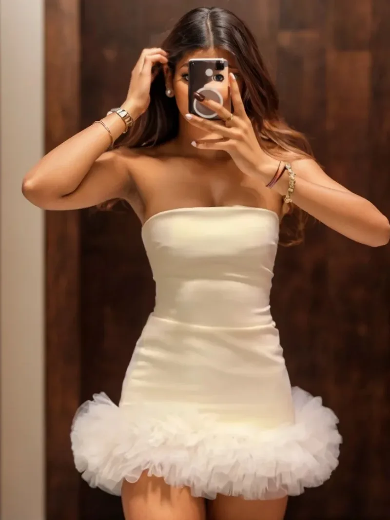 Summer Spring Women Shaggy Hems Silk Mesh Short Dress New Fashion Strapless Mini Dress Lady Sexy Sleeveless Party Dress Elegant
Summer Spring Women Shaggy Hems Silk Mesh Short Dress New Fashion Strapless Mini Dress Lady Sexy Sleeveless Party Dress Elegant