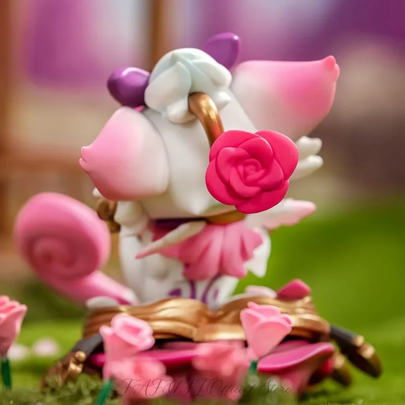 League of Legends Yuumi 100% Original Genuine Collection Model Doll Toys Realshot Collection Desktop
League of Legends Yuumi 100% Original Genuine Collection Model Doll Toys Realshot Collection Desktop