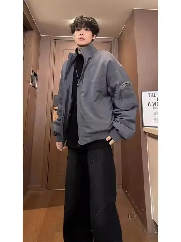 Cleanfit Cotton MA1 Flight Jacket Men's Winter Outerwear Stand Collar Warmth plus Cotton Cotton Coat Casual Long Sleeve Zipper
Cleanfit Cotton MA1 Flight Jacket Men's Winter Outerwear Stand Collar Warmth plus Cotton Cotton Coat Casual Long Sleeve Zipper