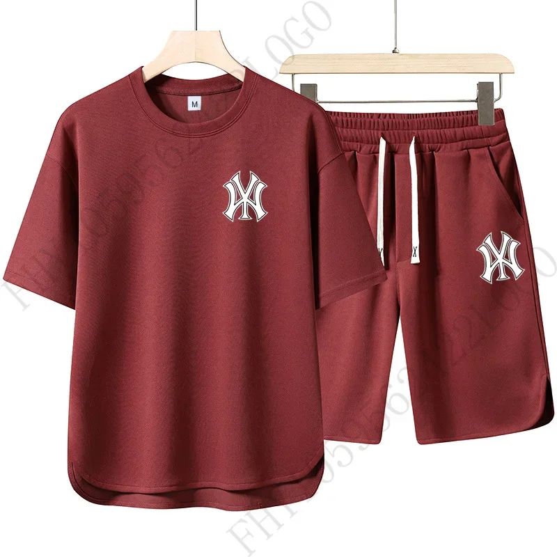 Summer new men's fashion trend brand casual sports crew-neck loose short-sleeved T-shirt + shorts fitness breathable 2-piece set
Summer new men's fashion trend brand casual sports crew-neck loose short-sleeved T-shirt + shorts fitness breathable 2-piece set
