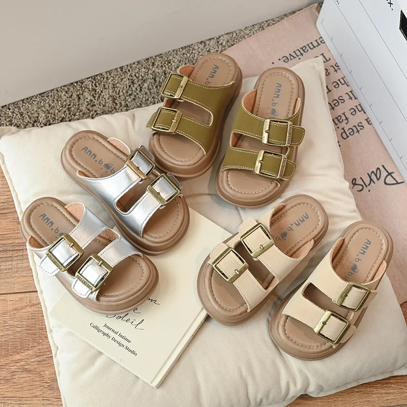 2024 Summer New Children Slippers for Girls Fashionable Comfortable Soft Sole Korean Style Versatile Anti-slippery Beach Shoes
2024 Summer New Children Slippers for Girls Fashionable Comfortable Soft Sole Korean Style Versatile Anti-slippery Beach Shoes