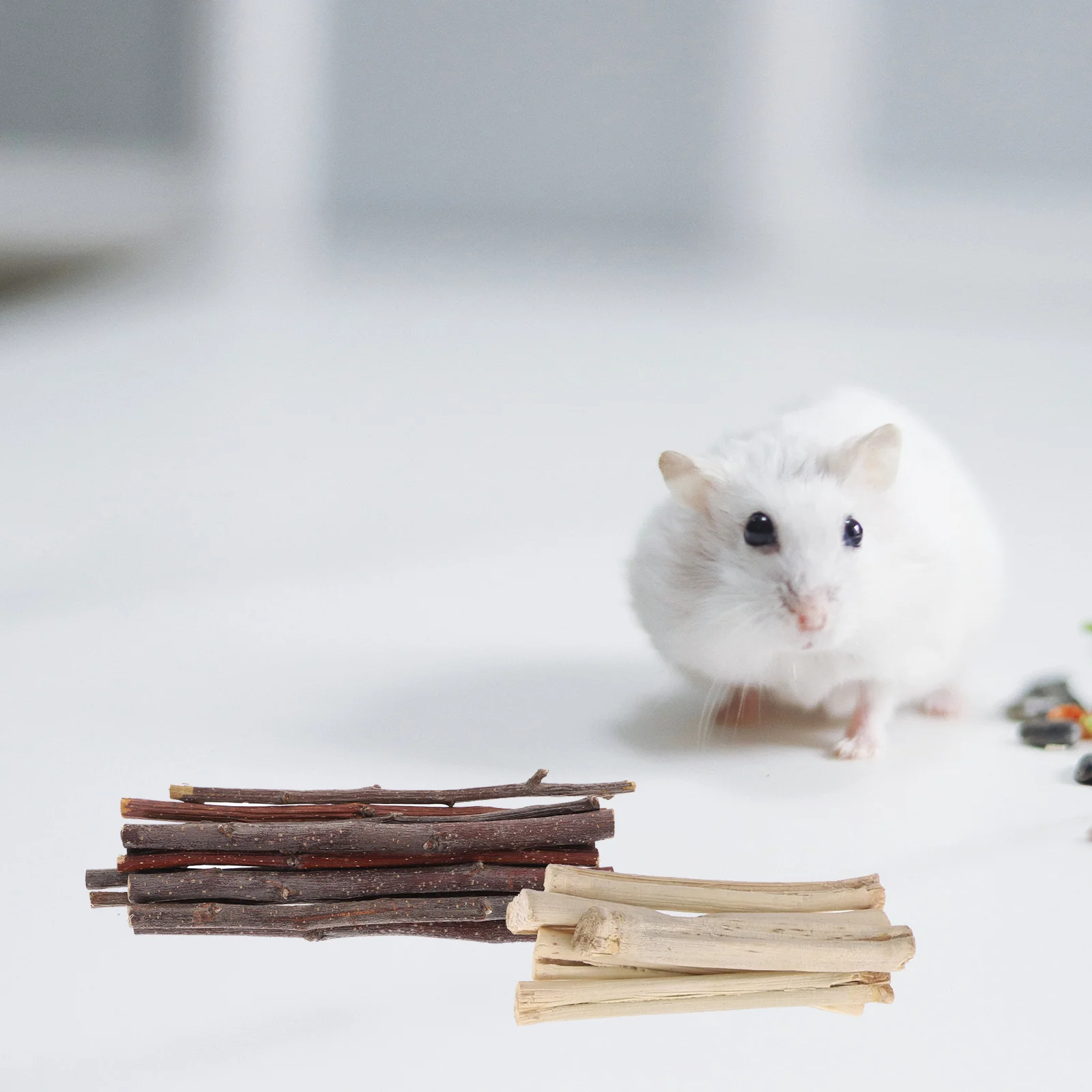 1Set Pet Teeth Grinding Chew for Rabbit Hamster Bunny Parrot Molar Care Indoor Small Animal Chewing Accessories
1Set Pet Teeth Grinding Chew for Rabbit Hamster Bunny Parrot Molar Care Indoor Small Animal Chewing Accessories