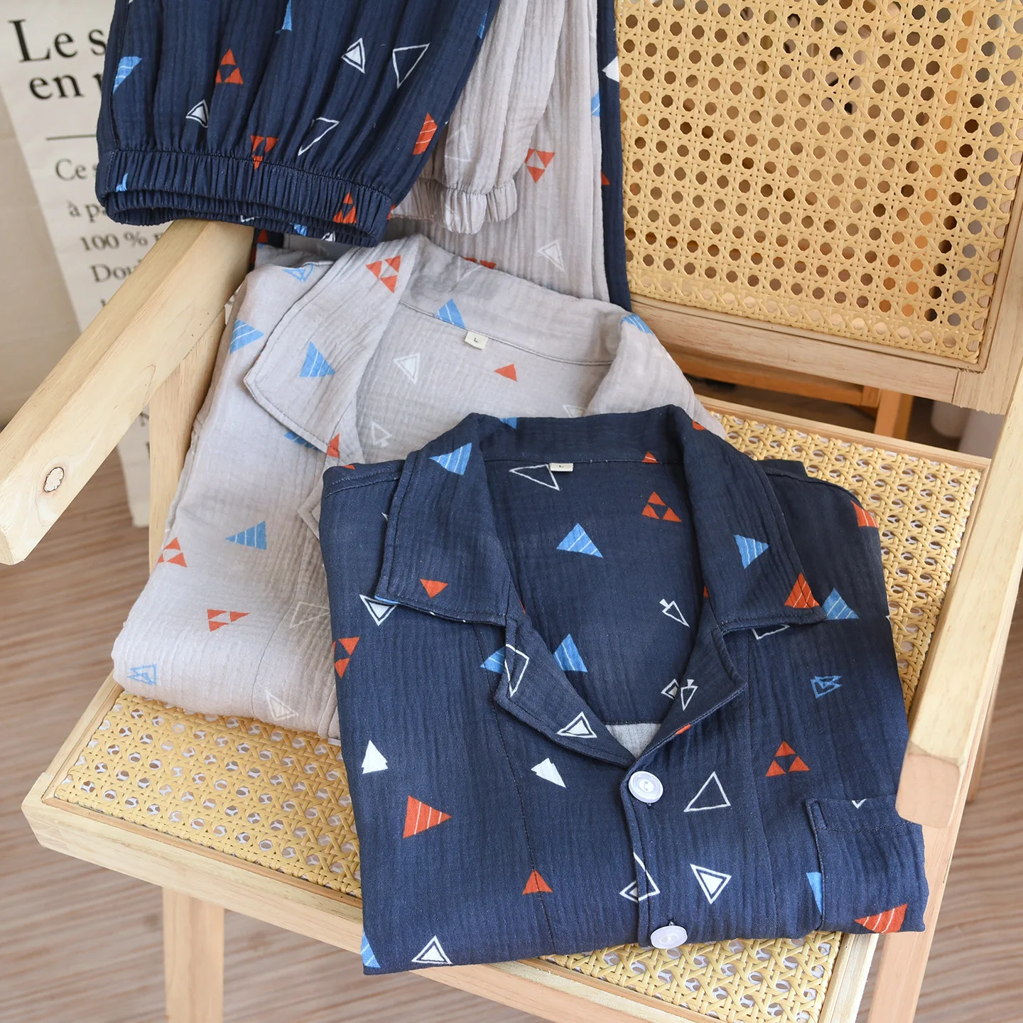 Spring Autumn Men's Pajama Set Print Cotton Gauze Long Sleeve Home Clothes Two Piece Set
Spring Autumn Men's Pajama Set Print Cotton Gauze Long Sleeve Home Clothes Two Piece Set